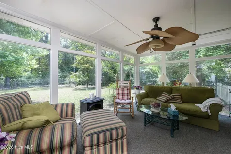 3403 Wedgewood Drive Trent Woods NC 28562