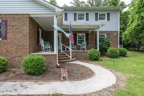 3403 Wedgewood Drive Trent Woods NC 28562