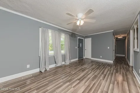 69 Sanders Drive Hubert NC 28539
