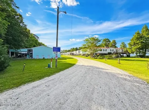 780 Hollis Drive Blounts Creek NC 27814