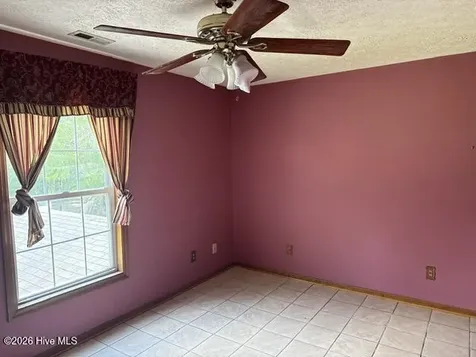 1175 Belangia Road Havelock NC 28532