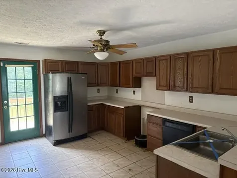 1175 Belangia Road Havelock NC 28532