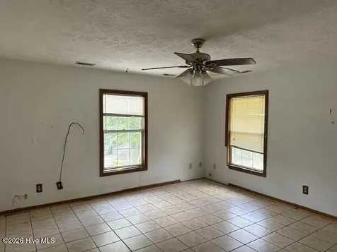 1175 Belangia Road Havelock NC 28532