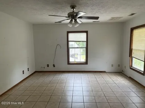 1175 Belangia Road Havelock NC 28532