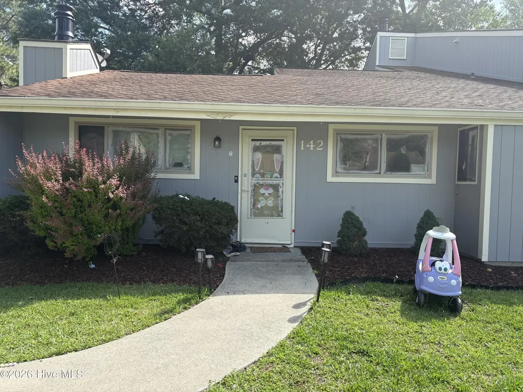 142 Quarterdeck New Bern NC 28562