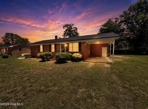 111 Ray Street La Grange NC 28551