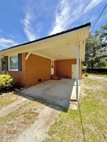 111 Ray Street La Grange NC 28551