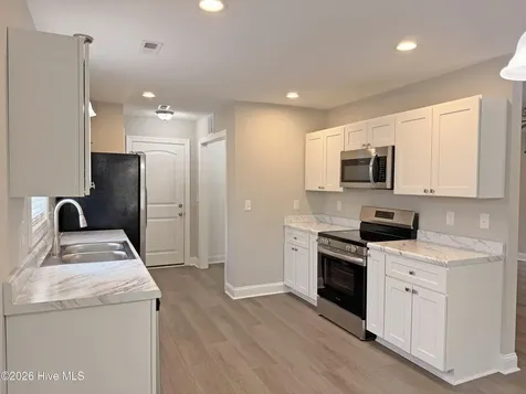 604 Sonata Court Richlands NC 28574