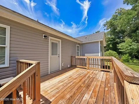 604 Sonata Court Richlands NC 28574