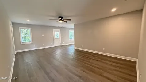 604 Sonata Court Richlands NC 28574