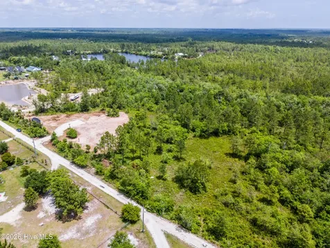 244 Pilchers Branch Road Holly Ridge NC 28445