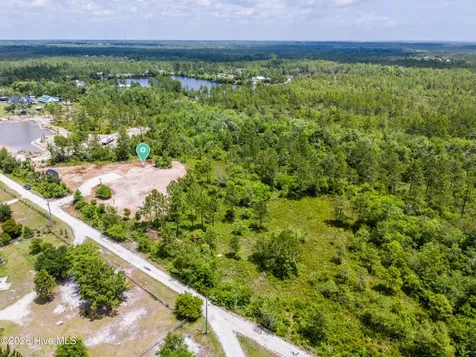 244 Pilchers Branch Road Holly Ridge NC 28445