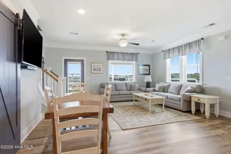 513 Turner Street Beaufort NC 28516