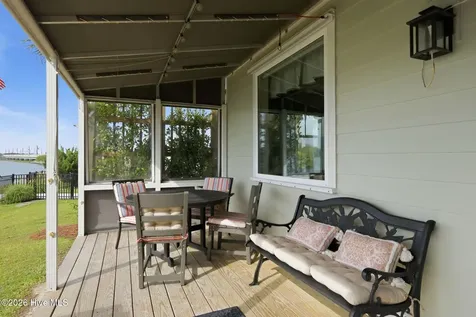 513 Turner Street Beaufort NC 28516