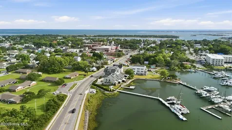 513 Turner Street Beaufort NC 28516