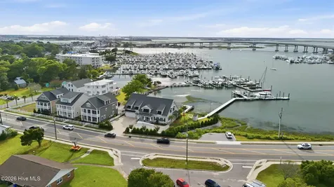 513 Turner Street Beaufort NC 28516