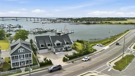513 Turner Street Beaufort NC 28516