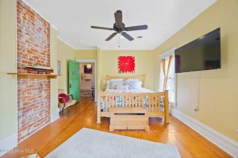 104 W Main Street Elizabeth City NC 27909