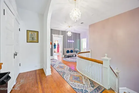 104 W Main Street Elizabeth City NC 27909