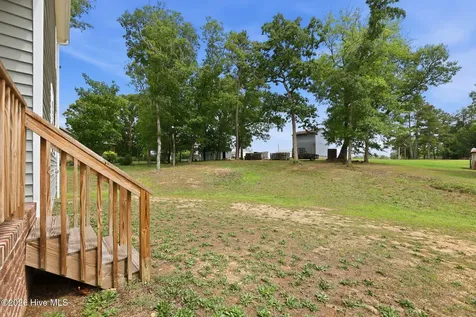 105 Village Drive Broadway NC 27505