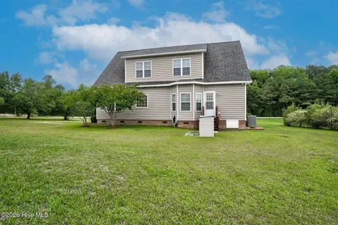 4421 N Browntown Road Battleboro NC 27809