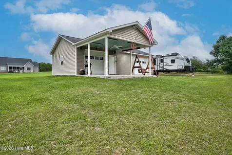 4421 N Browntown Road Battleboro NC 27809