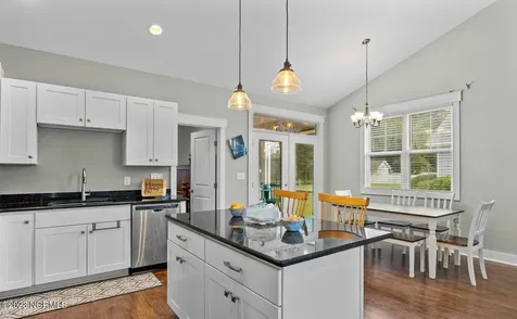 112 Meadowbrook Court Cedar Point NC 28584