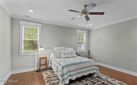 112 Meadowbrook Court Cedar Point NC 28584