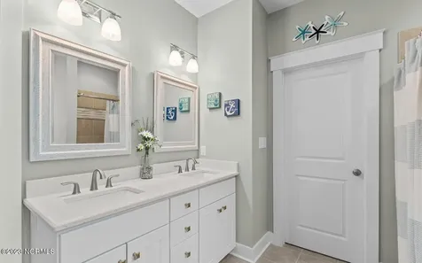 112 Meadowbrook Court Cedar Point NC 28584