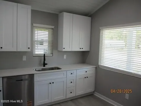 113 Long Pond Loop Swansboro NC 28584