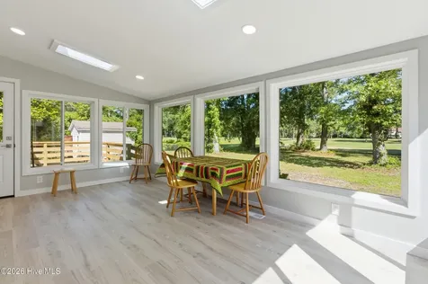 409 Plantation Drive New Bern NC 28562