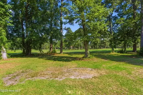 409 Plantation Drive New Bern NC 28562