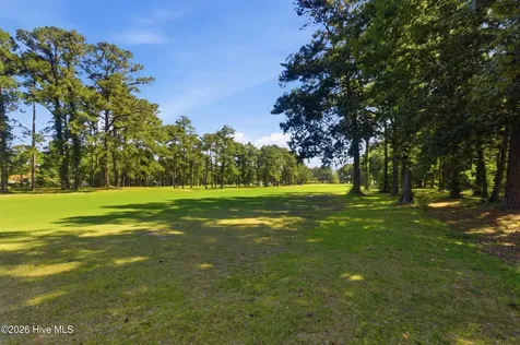 409 Plantation Drive New Bern NC 28562