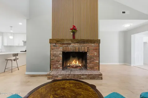 409 Plantation Drive New Bern NC 28562