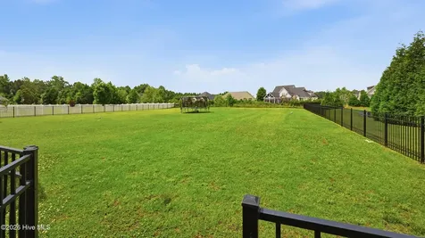 3070 Fernleaf Drive Greenville NC 27858