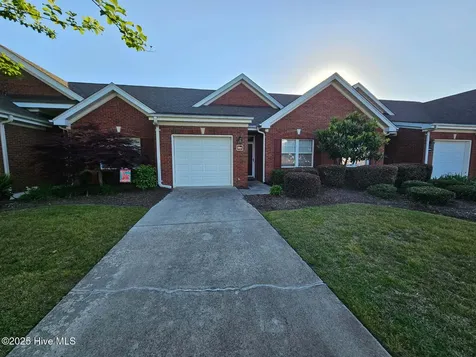 204 Hilliard Court Wilmington NC 28411