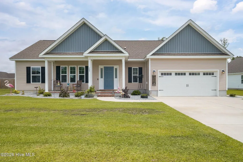705 Plowshare Court Maysville NC 28555