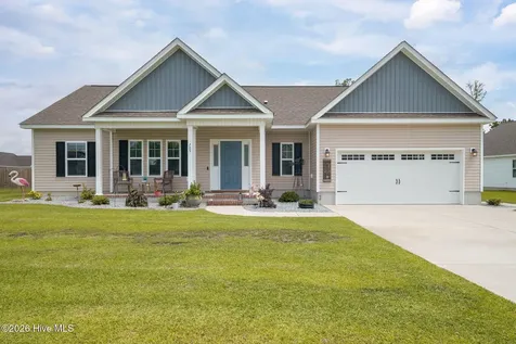 705 Plowshare Court Maysville NC 28555