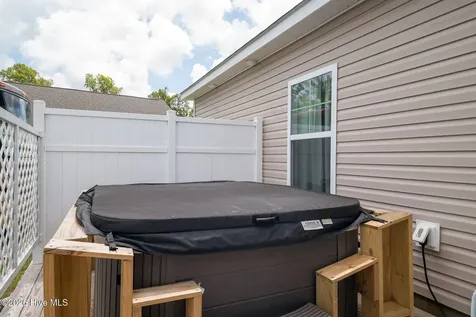 705 Plowshare Court Maysville NC 28555