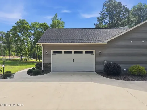 12 Green Valley Lane Jackson Springs NC 27281