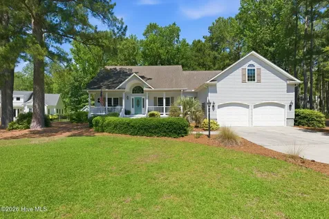 174 Highland Avenue Grantsboro NC 28529