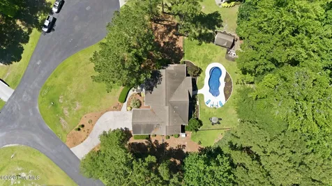 174 Highland Avenue Grantsboro NC 28529