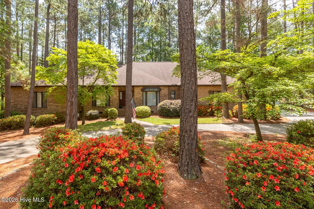 67 Stoneykirk Drive Pinehurst NC 28374
