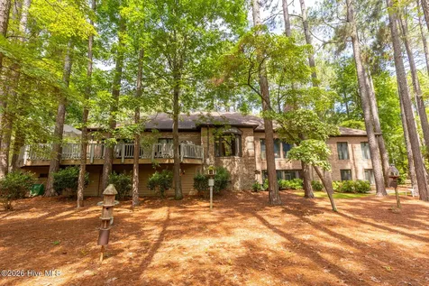 67 Stoneykirk Drive Pinehurst NC 28374