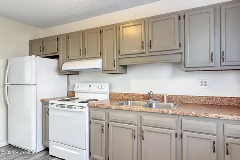 2322 Indian Drive Jacksonville NC 28546