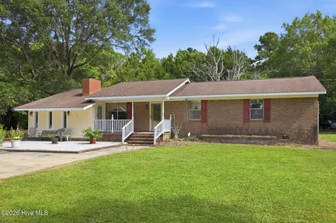 284 Laurel Road Beaufort NC 28516