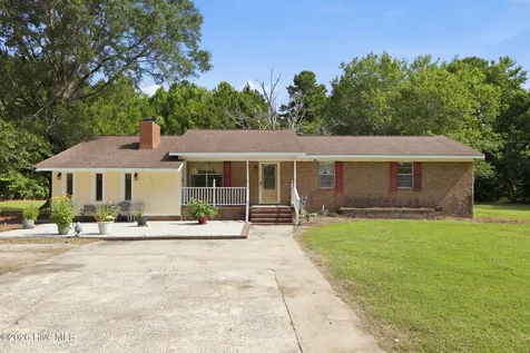 284 Laurel Road Beaufort NC 28516