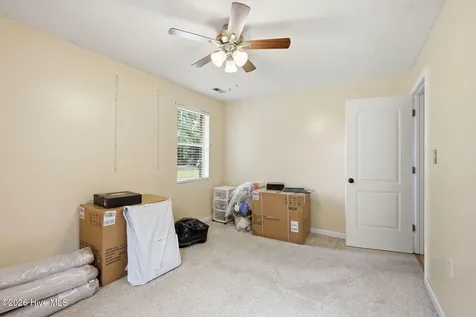284 Laurel Road Beaufort NC 28516