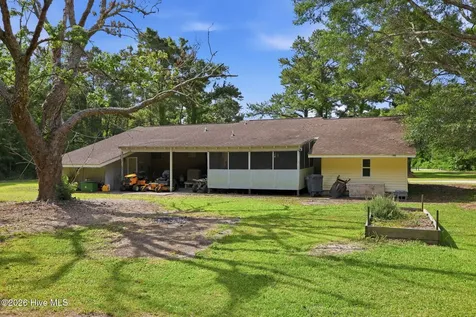284 Laurel Road Beaufort NC 28516