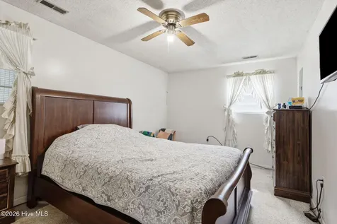 284 Laurel Road Beaufort NC 28516